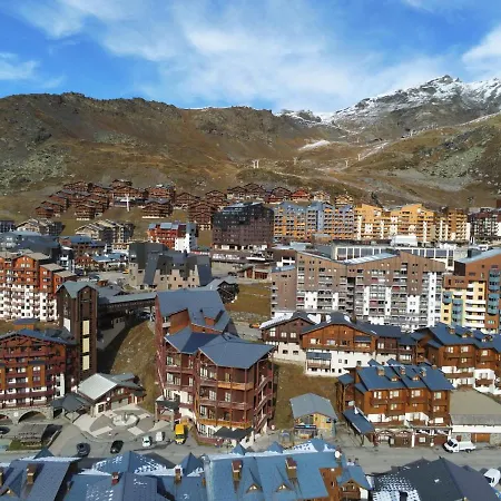 Temple Of The Sun - In, Out Apartamento