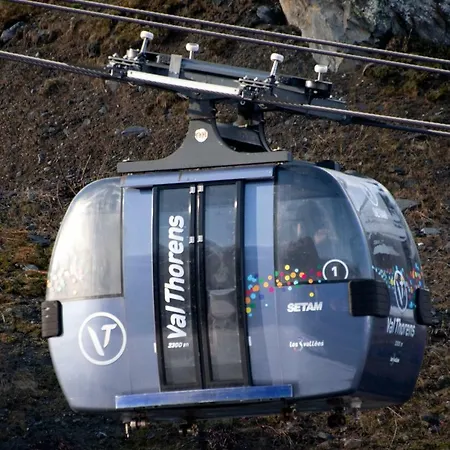 Temple Of The Sun - In, Out * Val Thorens