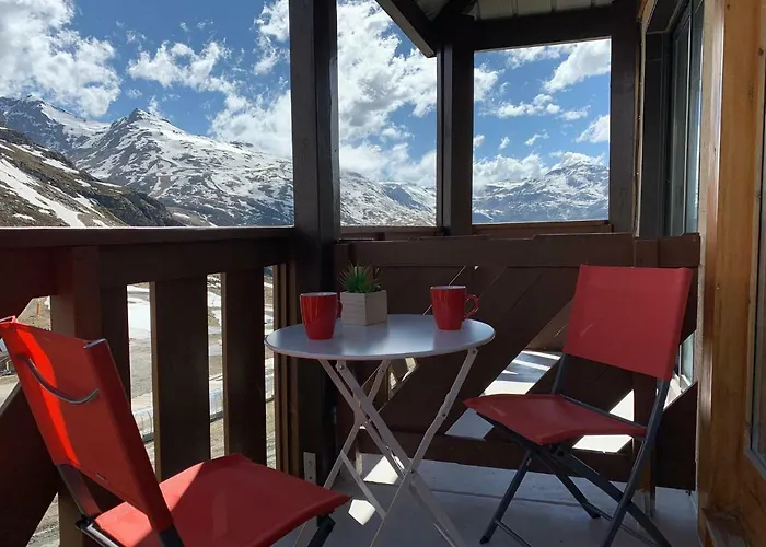 Apartment Temple Of The Sun - In, Out